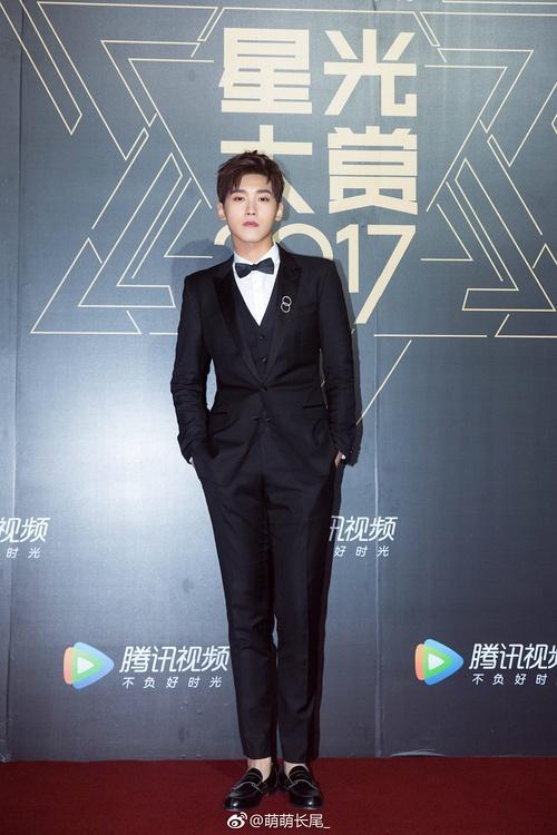 21位身高180以上的小鲜肉男星,原来朱一龙在其中是最矮的!