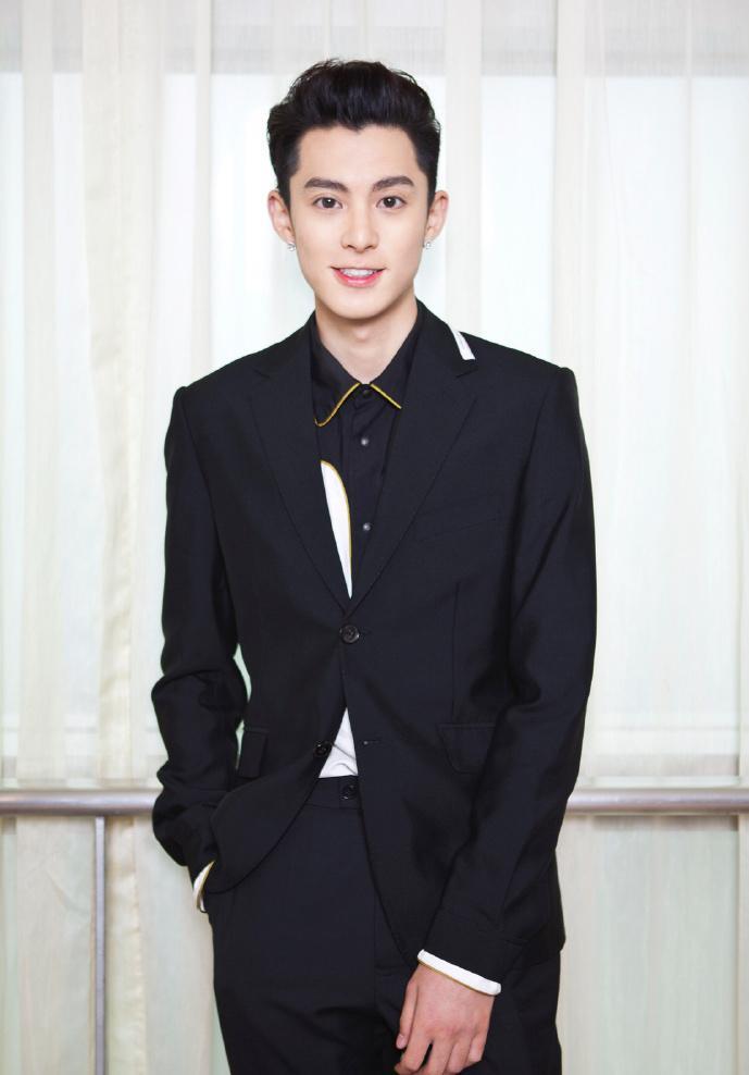 21位身高180以上的小鲜肉男星,原来朱一龙在其中是最矮的!