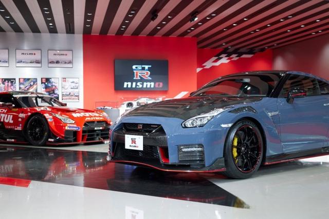 日产战神GTR-Nismo特别版，GTR的万兽之王，东京遇见哥斯拉-