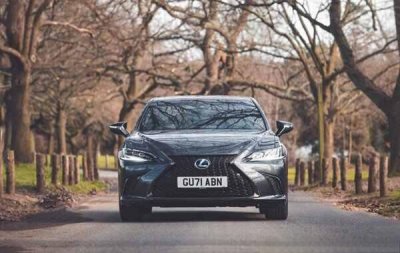 ​雷克萨斯es300h属于什么档次？雷克萨斯es300h值不值得购买