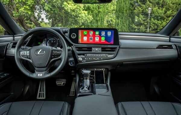 雷克萨斯es300h属于什么档次？雷克萨斯es300h值不值得购买-