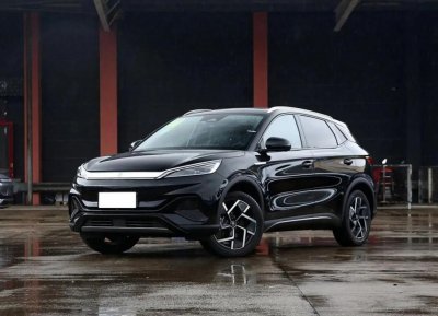 ​难怪国外这么多人喜欢元PLUS，整车整体性做得很完整！