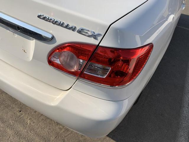 空间不大,油耗不低的老丰田花冠,9年车龄,你觉得能值多少钱?-