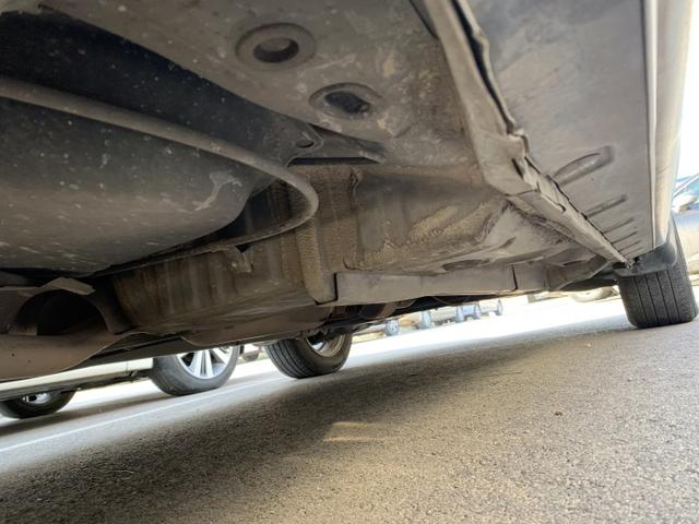 空间不大,油耗不低的老丰田花冠,9年车龄,你觉得能值多少钱?-