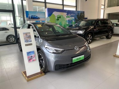 ​宝马带动 BBA 涨价？8家门店调研后有点不信