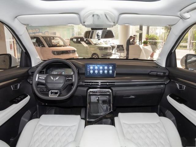 五菱星辰新款落地要多少钱?五菱星辰指导价-