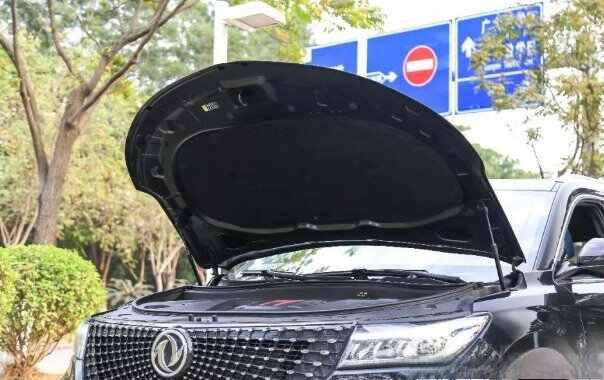 发动机盖怎么打开图解？引擎盖打开的分解图-