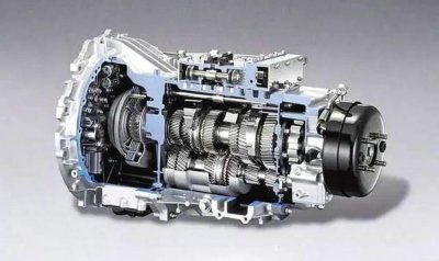 ​干式双离合和手自一体变速箱哪个好