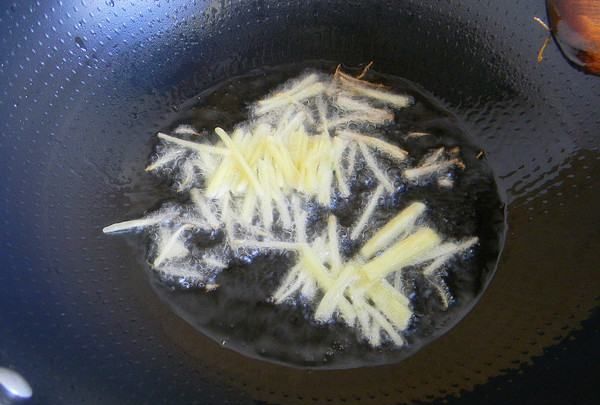 炒羊肉怎么炒,炒羊肉的做法及配料窍门图4