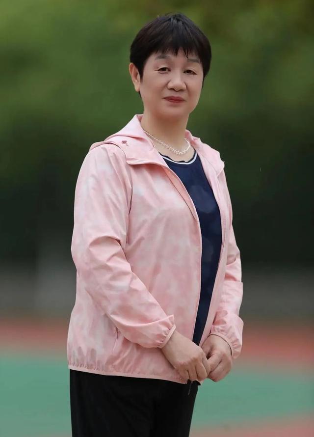 南京市第一中学实验学校 适合的教育自在地成长(5)