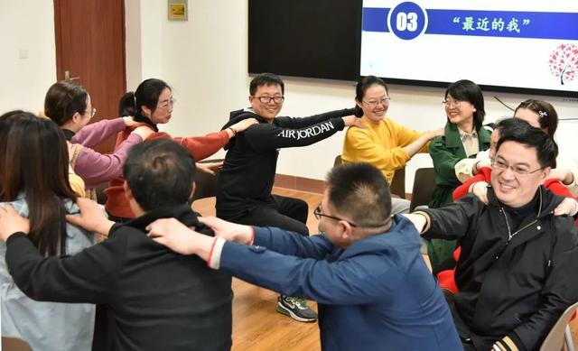 南京市第一中学实验学校 适合的教育自在地成长(42)