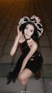 ​李恩曝光的“陪睡”风波背后，星爷用一部电影完美诠释过