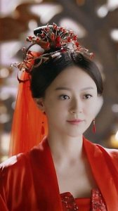 ​《我曾爱你如尘埃》你给的温柔让我深陷其中，却是地狱深渊