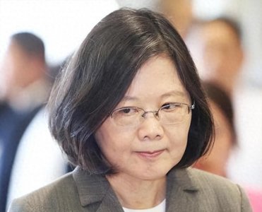 ​蔡英文67岁为何不嫁人？她30分钟怒斥记者！