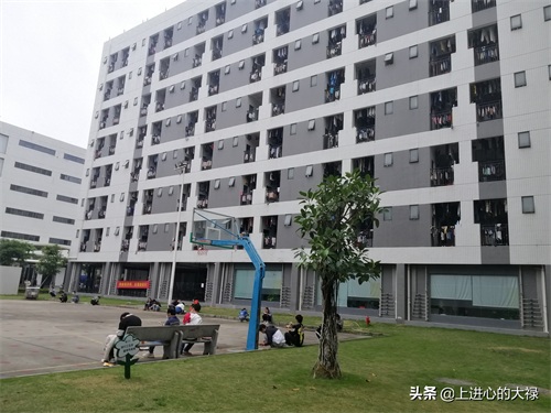 东莞华贝电子工资怎么样？看看企业环境能猜到吗？