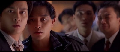 ​34岁演技力压张国荣，却因救人被烧毁容，61岁谢君豪如今混迹烂剧