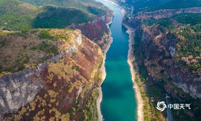 ​重庆涪陵乌江画廊奇绝秀丽 令人流连忘返