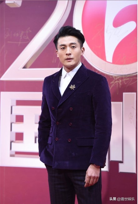 2019国剧盛典红毯：女星斗艳、男星比帅