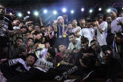 ​第三届“秀舞边城”街舞挑战赛开始报名啦！