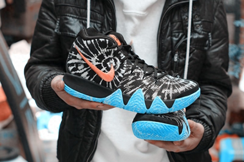 《米饭原创》暗黑系欧文4，配色炫酷非主流！你值得拥有