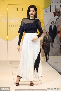 ​郭雪芙化身超模走秀 身材高挑 漂亮得让人意外