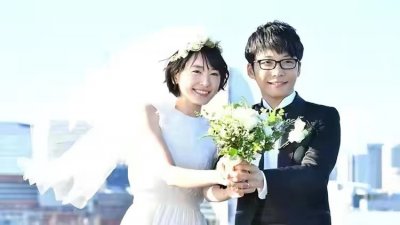 ​新垣结衣官宣结婚！“逃耻夫妇”成真 网友：夺妻之恨不共戴天