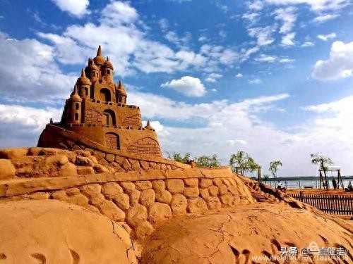 《大漠明珠——红碱淖》