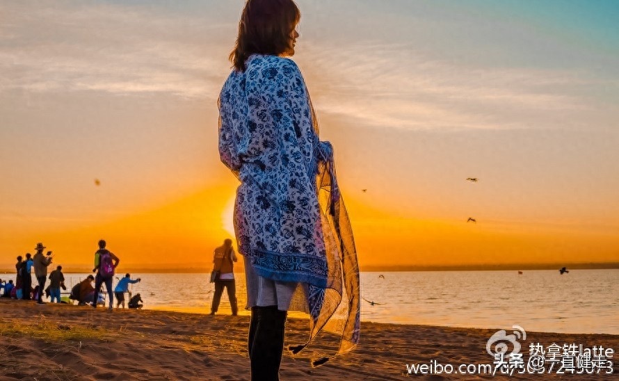 《大漠明珠——红碱淖》