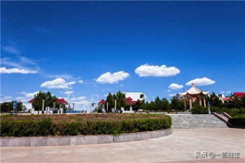 《大漠明珠——红碱淖》