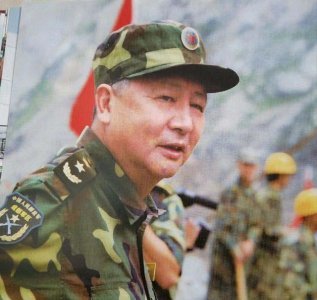 ​范晓光：第一个冲进汶川灾区的将领，给家乡捐30万，未能授上将衔