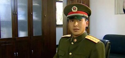 ​《士兵突击》里的高城五年当到副营长，这个晋升速度是靠自己吗？