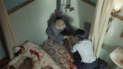 ​《无间》大结局：蓝冰含泪而终，沈啸与女儿团聚，闪官服毒自杀