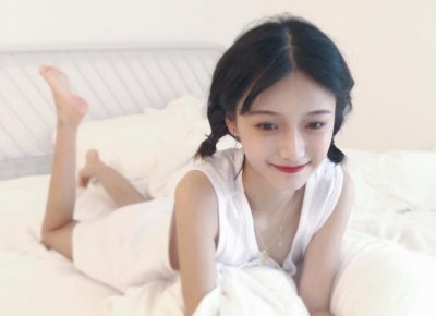 ​刘德华的照片（57岁刘德华老少通吃）