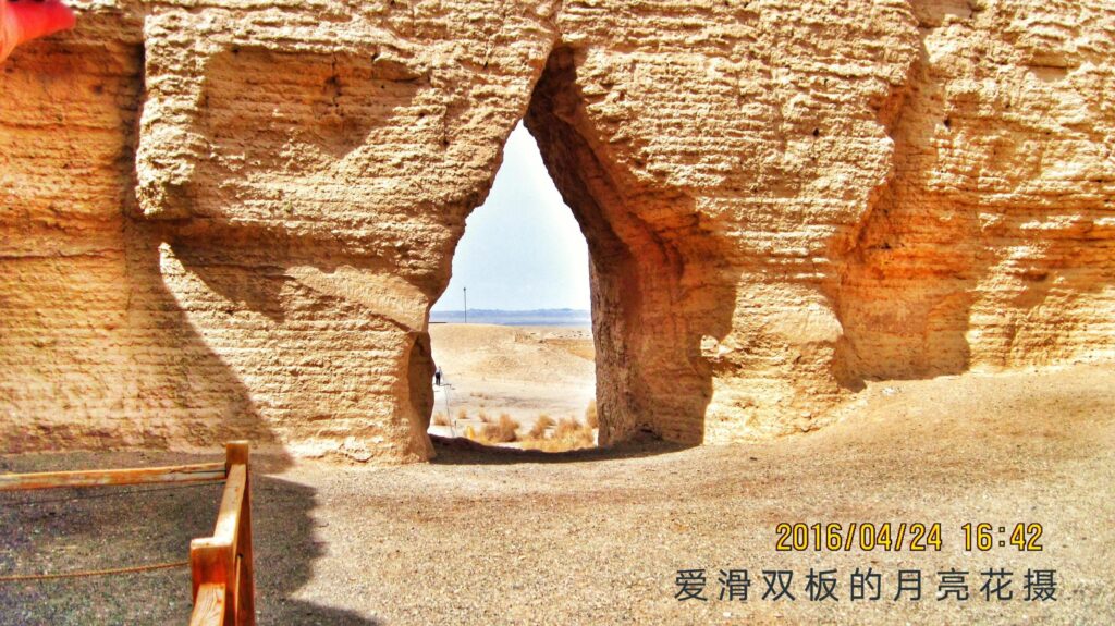 敦煌西线风景包括哪些_造型非常漂亮壮观风景