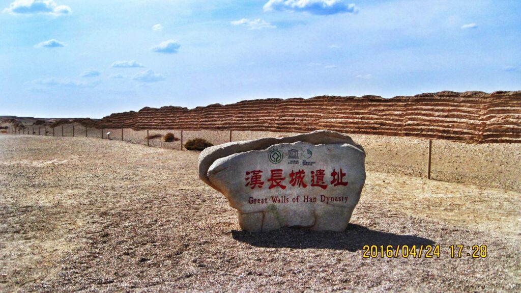 敦煌西线风景包括哪些_造型非常漂亮壮观风景