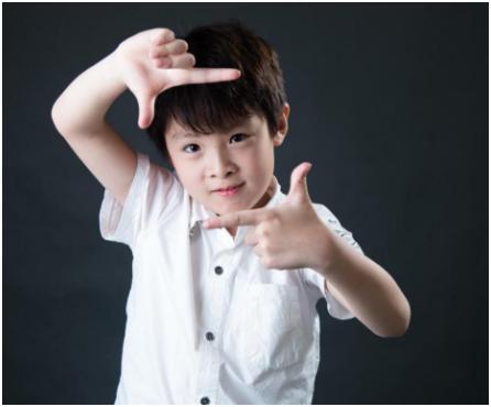 盘点我们所熟知的00后“小戏骨”，不得不到感叹一代新人换旧人啊