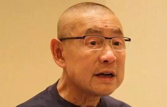 关之琳自愿被塞高尔夫球真相曝光，网友：豪放起来不要命