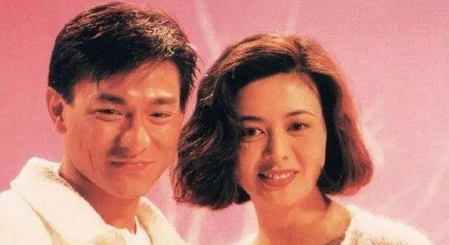 关之琳自愿被塞高尔夫球真相曝光，网友：豪放起来不要命