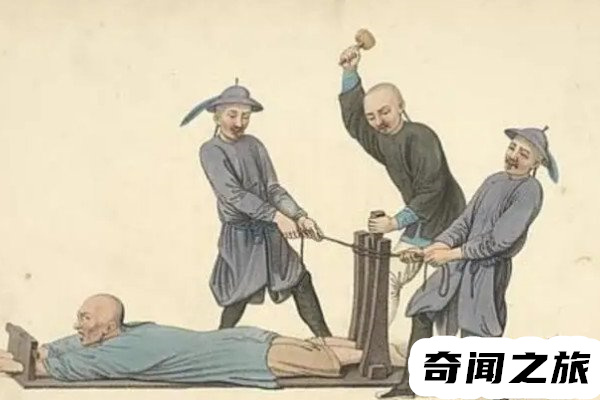 鲸刑是怎样一种刑罚（在犯人的脸部刺字再涂上墨碳）(3)_