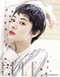 ​减龄中短卷发30款（女人年过40就放弃黑长直吧）