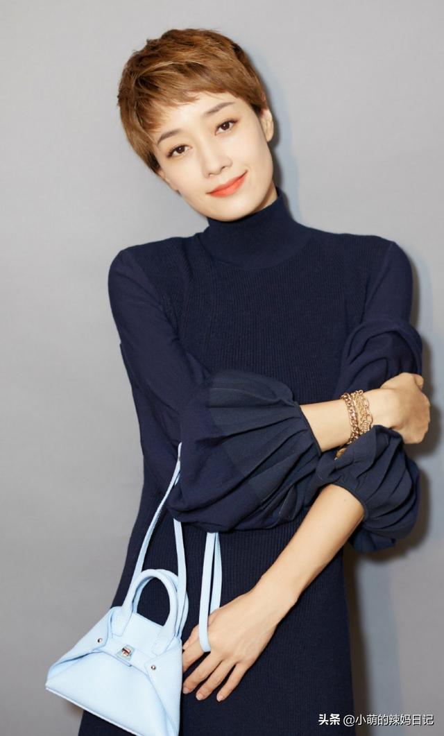 减龄中短卷发30款（女人年过40就放弃黑长直吧）(10)