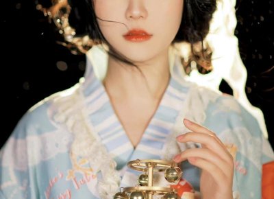 ​拗不过婆婆，愚孝丈夫要把房过户给他弟，妻子：行，我改嫁娃改姓