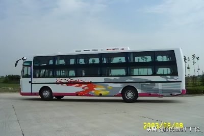 ​胆儿肥！在高速公路上逆行，回顾2010年辽宁阜新5.23特大交通事故