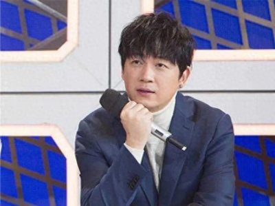 ​潘粤明与尹姝贻的恋情，引发网友关注