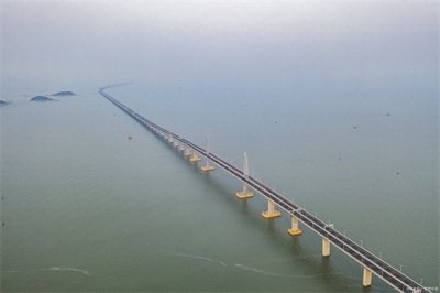 ​珠港澳大桥，中国的跨海奇迹