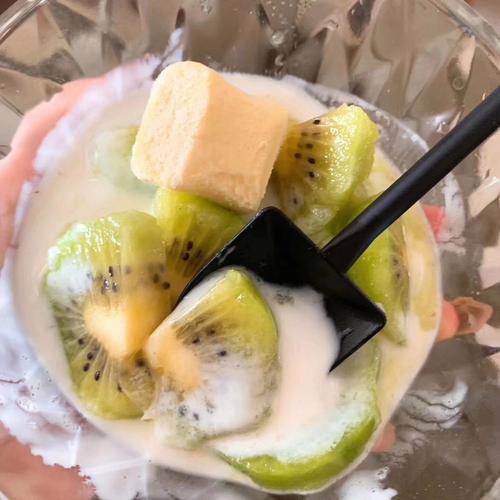 猕猴桃的常见吃法（猕猴桃怎么吃）