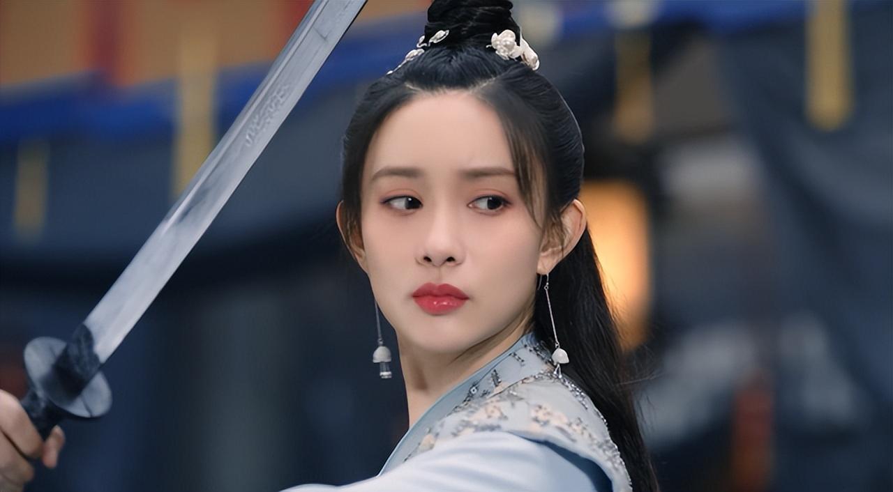 说英雄谁是英雄人物结局(说英雄里雷纯怀了谁的孩子)