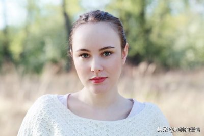 ​很多东西可遇而不可求，不属于自己的，何必拼了命去在乎