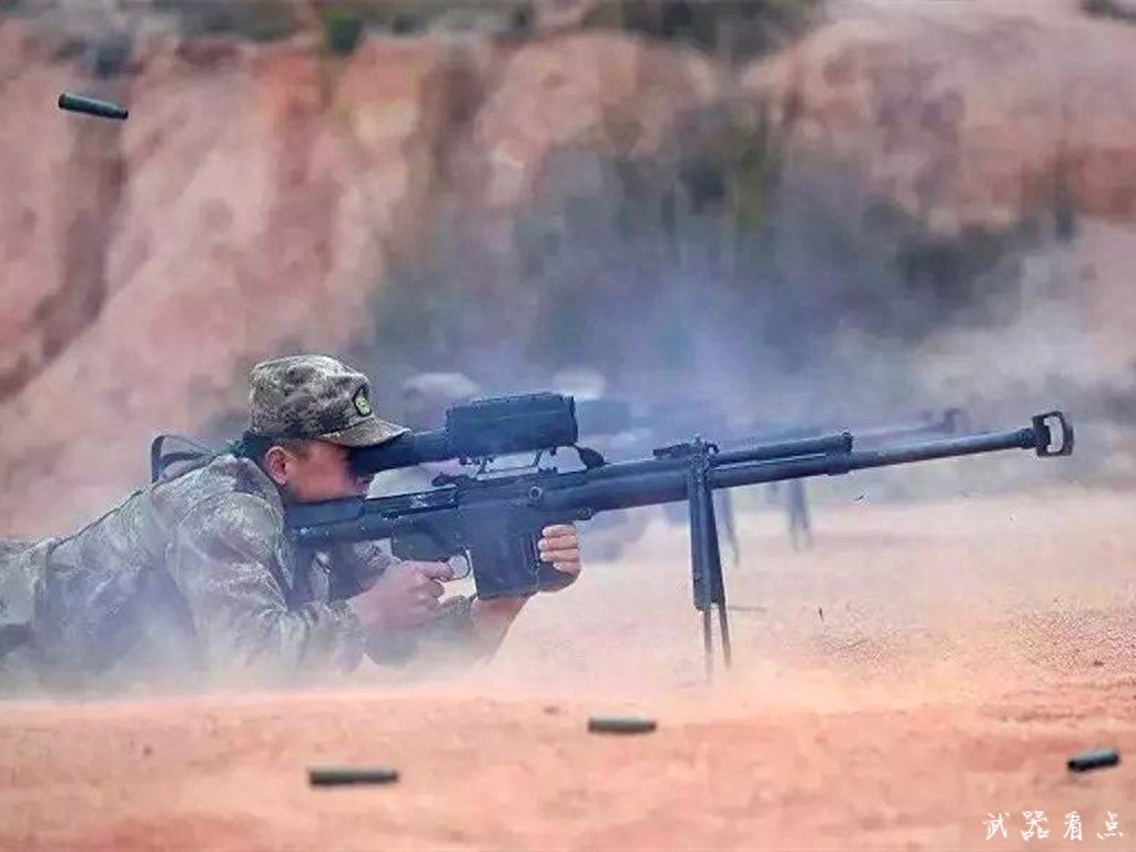 军事丨中国10式狙击步枪，整体实力还不错，堪称狙杀利器！