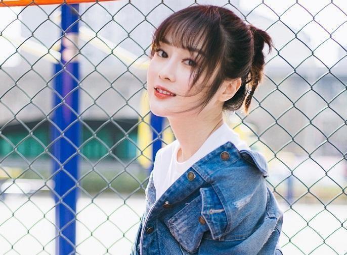 《巴拉拉小魔仙》中的“黑魔仙小月”, 时隔10年后美到认不出